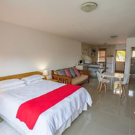 Wild Rocks Hotel Richards Bay Exterior photo