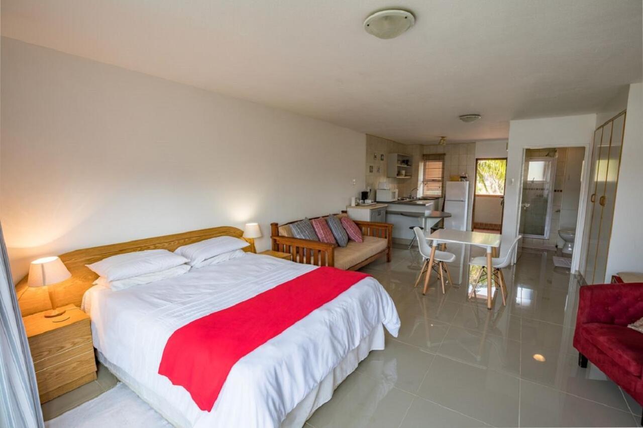 Wild Rocks Hotel Richards Bay Exterior photo